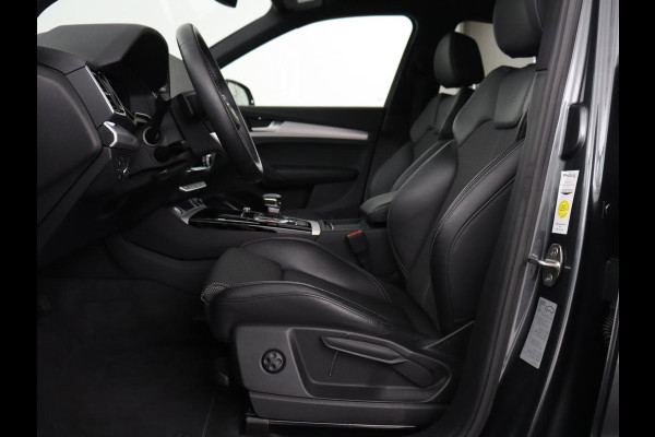 Audi Q5 Sportback 55 TFSI e S Edition S-Line | SOH 98,6 % | Achteruitrij camera | Adaptieve cruise controle | 3 zone Climate | Navigatie | Apple carplay | S-Line |