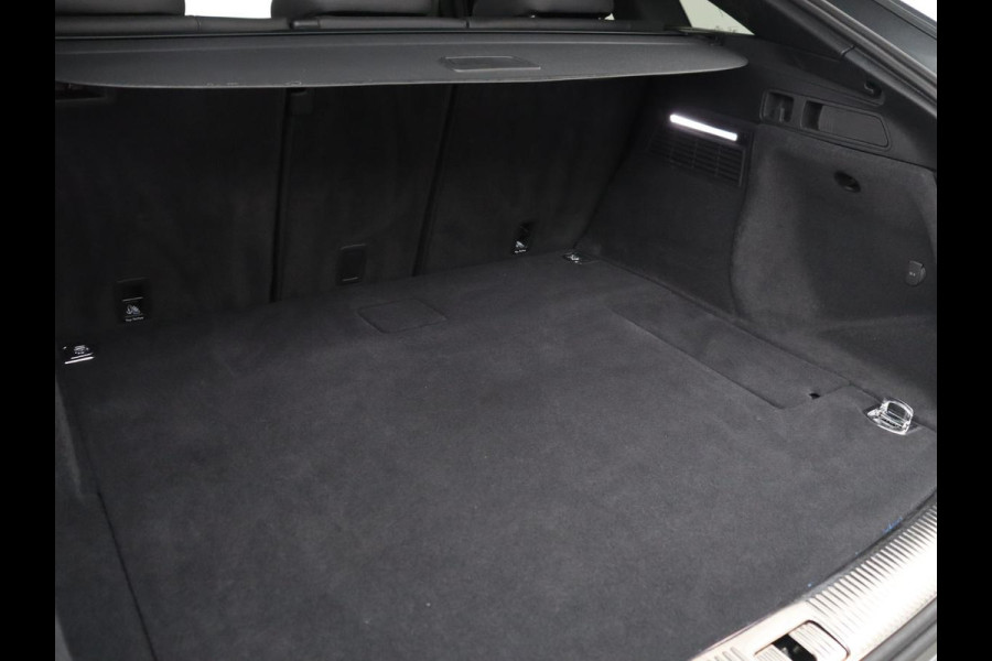 Audi Q5 Sportback 55 TFSI e S Edition S-Line | SOH 98,6 % | Achteruitrij camera | Adaptieve cruise controle | 3 zone Climate | Navigatie | Apple carplay | S-Line |