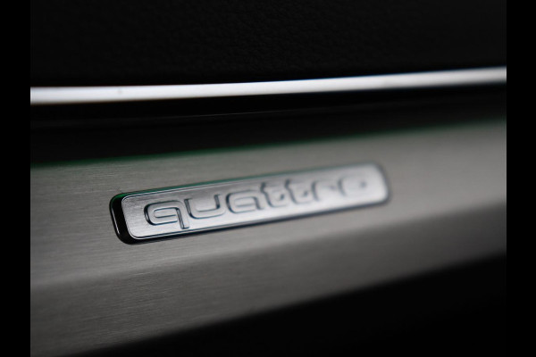 Audi Q5 Sportback 55 TFSI e S Edition S-Line | SOH 98,6 % | Achteruitrij camera | Adaptieve cruise controle | 3 zone Climate | Navigatie | Apple carplay | S-Line |