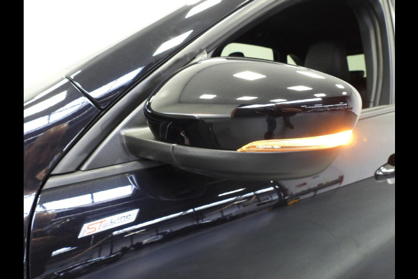 Ford Kuga 2.5 PHEV Plug-In ST-Line X NAVI/CAMERA/LED/B&O/HEAD-UP/18"LMV!