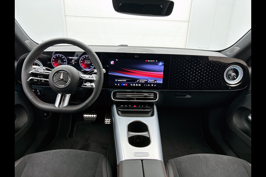 Mercedes-Benz CLA-Klasse Shooting Brake 250+ Business Solution AMG 85 kWh | Advanced Plus pakket | Parkeerpakket | Trekhaak | Vast panoramadak | Warmtewerend, donkergetint glas | 18 inch vijfspaaks lichtmetalen AMG-velgen | GUARD 360° | Sportstoelen |