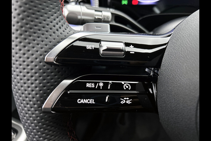Mercedes-Benz CLA-Klasse Shooting Brake 250+ Business Solution AMG 85 kWh | Advanced Plus pakket | Parkeerpakket | Trekhaak | Vast panoramadak | Warmtewerend, donkergetint glas | 18 inch vijfspaaks lichtmetalen AMG-velgen | GUARD 360° | Sportstoelen |