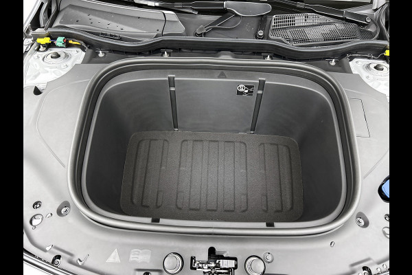 Mercedes-Benz CLA-Klasse Shooting Brake 250+ Business Solution AMG 85 kWh | Advanced Plus pakket | Parkeerpakket | Trekhaak | Vast panoramadak | Warmtewerend, donkergetint glas | 18 inch vijfspaaks lichtmetalen AMG-velgen | GUARD 360° | Sportstoelen |