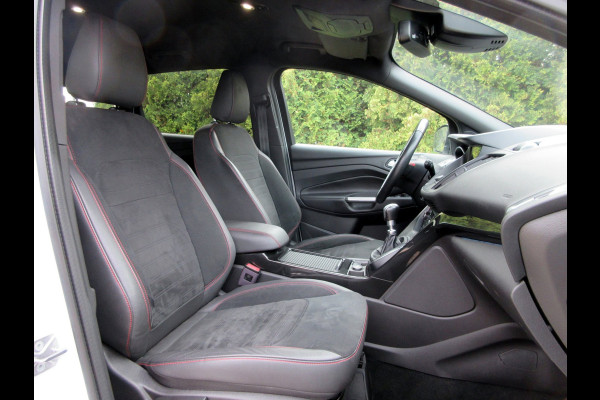Ford Kuga 1.5 EcoBoost ST Line * Navi * Xenon * Camera *