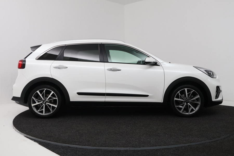 Kia Niro 1.6 GDi Hybrid DynamicPlusLine (CAMERA, STOEL/STUUR VERWARMING, CRUISE ADAPTIEF)