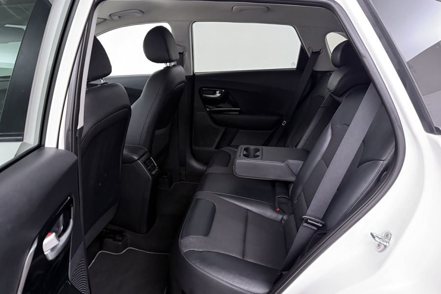Kia Niro 1.6 GDi Hybrid DynamicPlusLine (CAMERA, STOEL/STUUR VERWARMING, CRUISE ADAPTIEF)