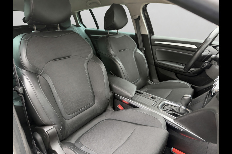 Renault Mégane Estate 1.6 E-Tech Plug-In Hybrid 160 Intens, trekhaak, led, 1/2 lederen sportinterieur, Origineel NL auto met nap