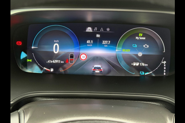 Renault Mégane Estate 1.6 E-Tech Plug-In Hybrid 160 Intens, trekhaak, led, 1/2 lederen sportinterieur, Origineel NL auto met nap