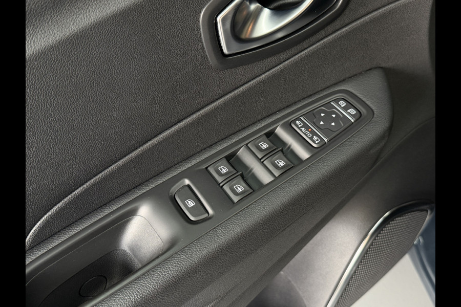 Renault Captur 0.9 TCe Limited Navi | Clima | 16" | PDC | Cruise control |