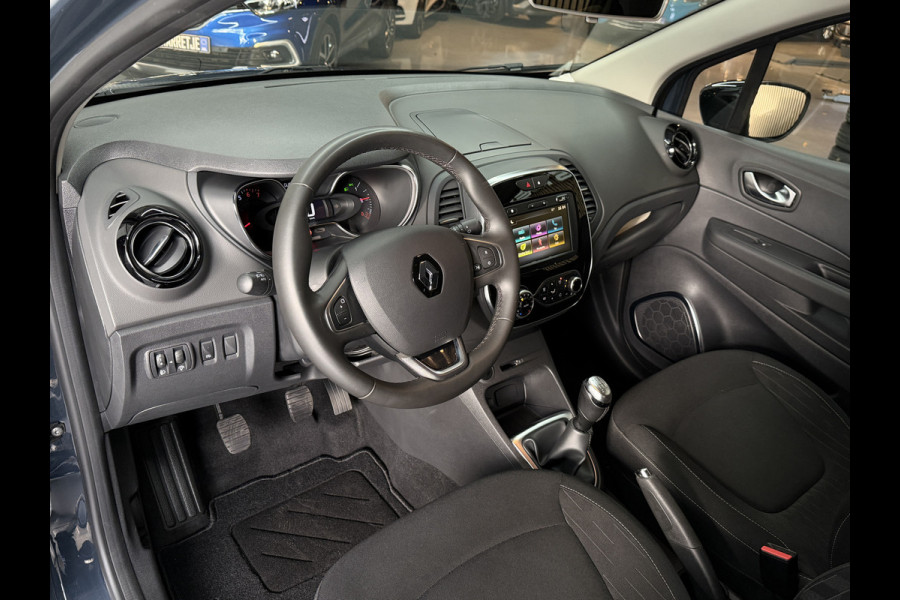Renault Captur 0.9 TCe Limited Navi | Clima | 16" | PDC | Cruise control |