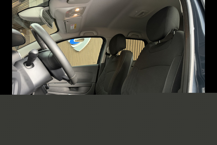 Renault Captur 0.9 TCe Limited Navi | Clima | 16" | PDC | Cruise control |