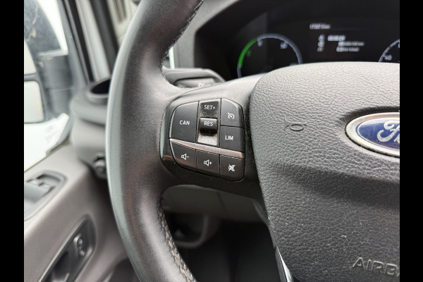 Ford E-Transit 68kWh 184PK L2H2 317km WLTP BEV Snelladen 360° Camera Stoelverwarming Cruise control Climate control Carplay Navigatie Parkeerse