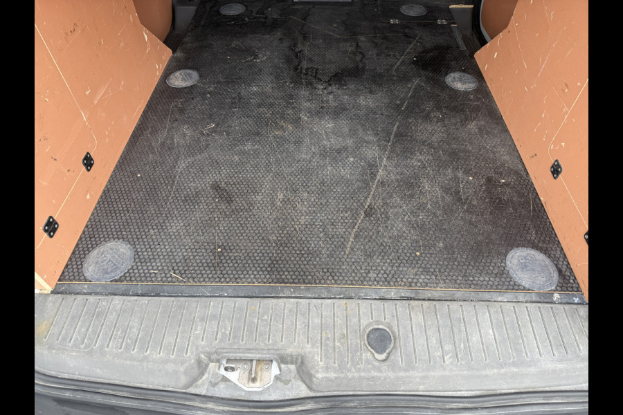 Ford Transit Connect 1.5 TDCI 100PK L2 Automaat Trekhaak Camera Airco Cruise Control Camera Parkeersensoren Achter Stoelverwarming