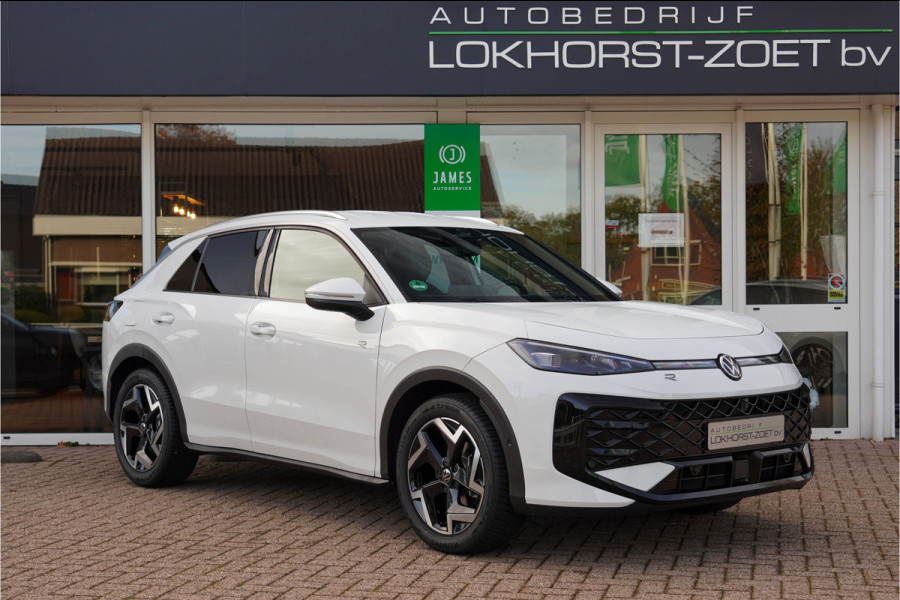 Volkswagen T-Roc 1.5 eTsi R-Line First Edition | Trekhaak | Matrix | Camera