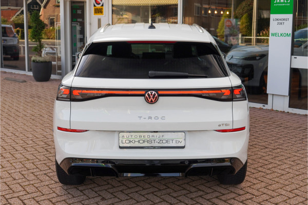 Volkswagen T-Roc 1.5 eTsi R-Line First Edition | Trekhaak | Matrix | Camera