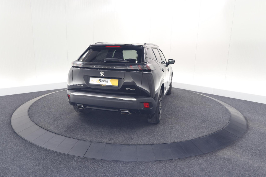 Peugeot 2008 PureTech 130 GT-Line | Camera | Adaptieve Cruise Control | Allseason Banden | Navigatie