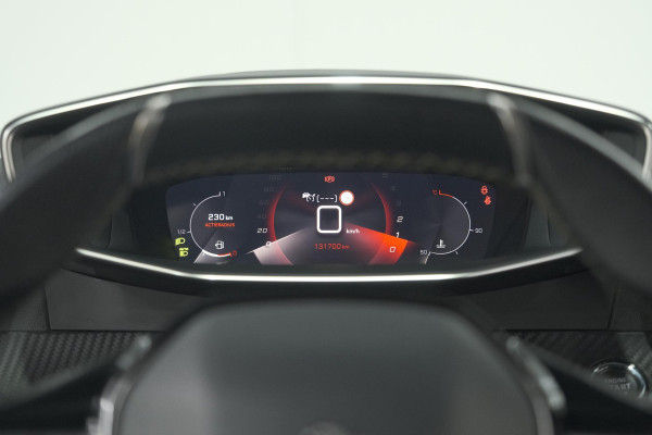 Peugeot 2008 PureTech 130 GT-Line | Camera | Adaptieve Cruise Control | Allseason Banden | Navigatie