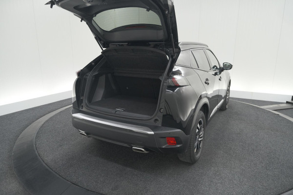Peugeot 2008 PureTech 130 GT-Line | Camera | Adaptieve Cruise Control | Allseason Banden | Navigatie