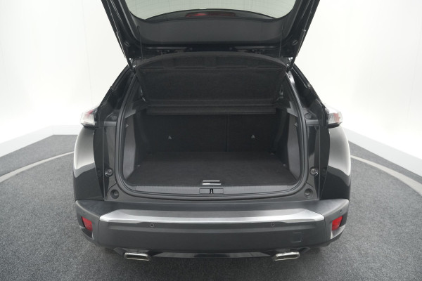 Peugeot 2008 PureTech 130 GT-Line | Camera | Adaptieve Cruise Control | Allseason Banden | Navigatie