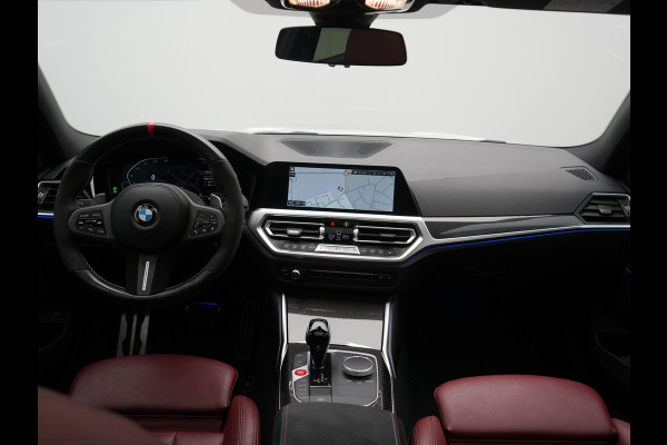 BMW 3 Serie Touring 320i M Sport Perfomance Parts 184pk | Panodak | Adaptive Cruise | Laser LED | Sportuitlaat Kleppen Besturing | Lederen Sportstoelen Verwarmd | Sfeerverlichting | Apple Carplay | 20"L.M | Navigatie | DAB |