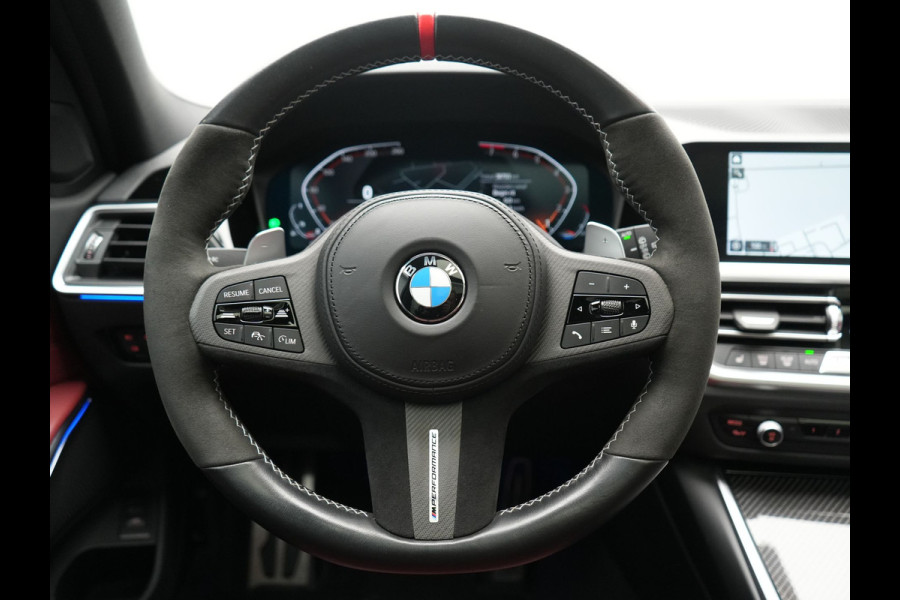 BMW 3 Serie Touring 320i M Sport Perfomance Parts 184pk | Panodak | Adaptive Cruise | Laser LED | Sportuitlaat Kleppen Besturing | Lederen Sportstoelen Verwarmd | Sfeerverlichting | Apple Carplay | 20"L.M | Navigatie | DAB |