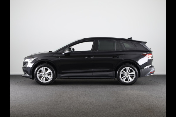 Škoda Enyaq Selection 170pk | Navigatie | Parkeersensoren | Achteruitrijcamera | Lichtmetalen velgen 19" | Verwarmbare voorstoelen | Dode hoek detectie