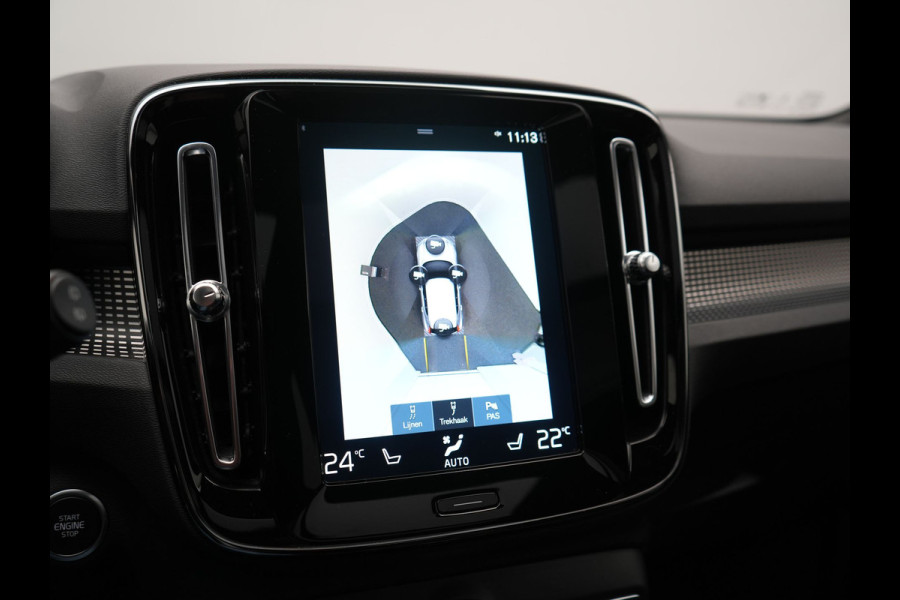 Volvo XC40 T5 Ultimate Dark PHEV 262pk Dealer O.H | SOH 89,2% | Trekhaak Af Fabriek | Panodak | Adaptive Cruise | 360 Camera | Harman / Kardon | Alcantara Sportstoelen Memory & Verwarmd | Stuur Verwarmd | Blis | Keyless | Apple Carplay | Navigatie | DAB | 19"L.M | Plug In Hybrid |