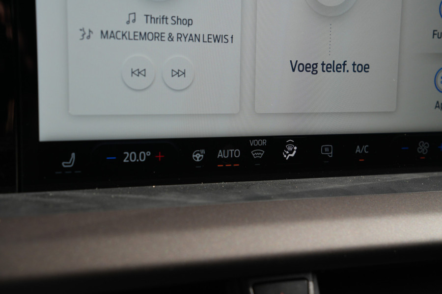 Ford E-Transit Courier Trend 46 kWh 136pk - Stoel/Stuurverwarming - Vloerplaat - Camera - Cruise - Carplay/Android - Rijklaar