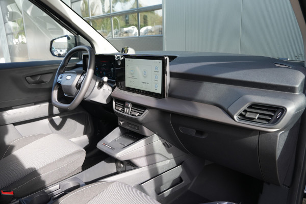 Ford E-Transit Courier Trend 46 kWh 136pk - Stoel/Stuurverwarming - Vloerplaat - Camera - Cruise - Carplay/Android - Rijklaar