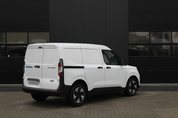 Ford E-Transit Courier Trend 46 kWh 136pk - Trekhaak - Vloerplaat - Camera - Cruise - Carplay/Android - Rijklaar