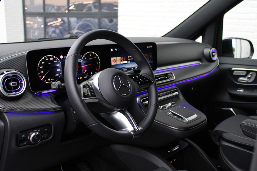Mercedes-Benz V-Klasse 300d / DC / AMG / bj2026 / Elec Stoelen / Stoel Ventilatie / Burmester / Vol Opties / NIEUWSTAAT