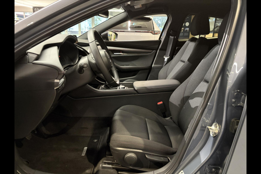 Mazda 3 2.5 e-SkyActiv-G M Hybrid 140 Homura | NIEUW TE REGISTREREN | ACHTERUITRIJCAMERA | 18 INCH | STOELVERWARMING |
