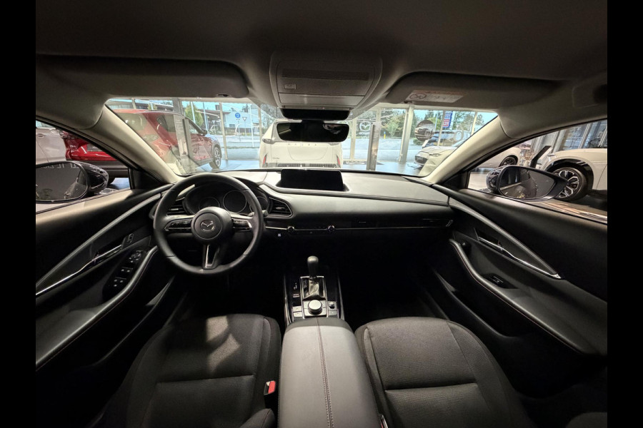 Mazda CX-30 2.5 e-SkyActiv-G M Hybrid Homura | NIEUW TE REGISTREREN | ELEK. ACHTERKLEP | ACHTERUITRIJCAMERA | STOELVERWARMING | 18 INCH |