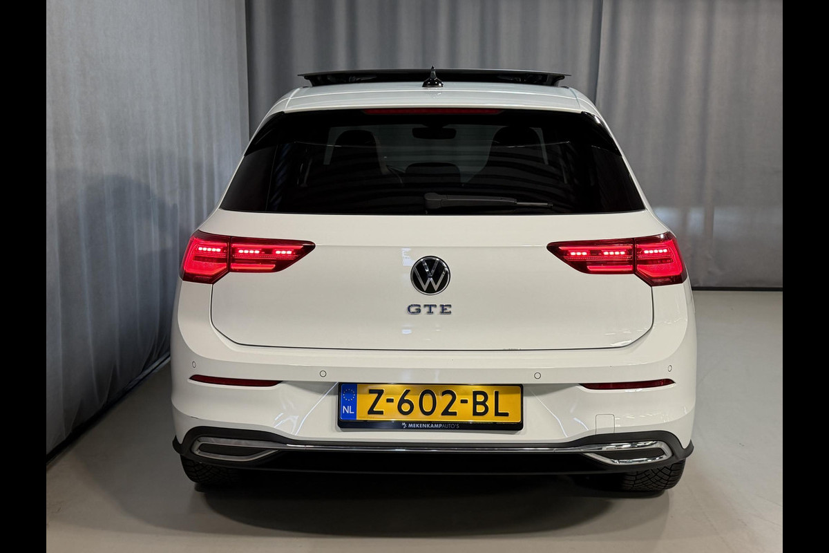 Volkswagen Golf 1.4 eHybrid GTE 18"/SOH 91%/Leder + memory/Panoramadak/IQ Light/Dynamic chassis/Stuur + stoelverwarming + ventilatie/Head-up/Standkachel/Camera/PDC v+a