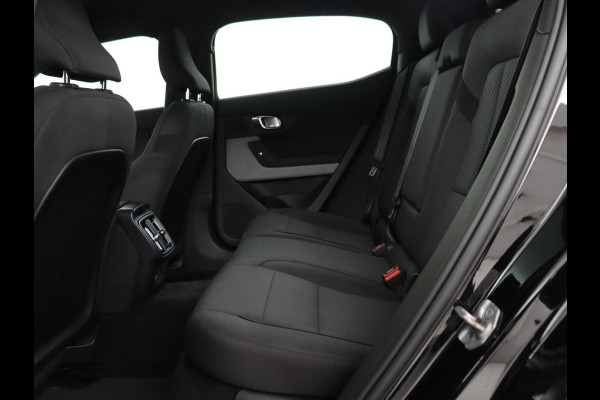 Polestar 2 Standard Range Single Motor 63kWh | SOH 89,1% | Elektrisch uitklapbare trekhaak | Achteruitrijcamera | Apple CarPlay | Stoelverwarming | Cruise control adaptief