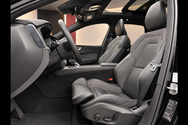 Volvo XC60 2.0 T8 PHEV 455PK AWD Plus Dark | SOH 97% | Pano | H/K Sound | Surround View | BTW