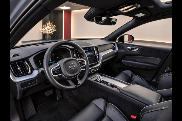 Volvo XC60 2.0 T8 PHEV 455PK AWD Plus Dark | SOH 97% | Pano | H/K Sound | Surround View | BTW