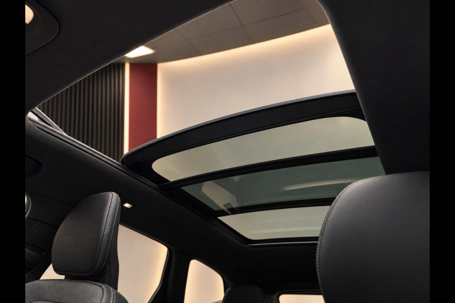 Volvo XC60 2.0 T8 PHEV 455PK AWD Plus Dark | SOH 97% | Pano | H/K Sound | Surround View | BTW