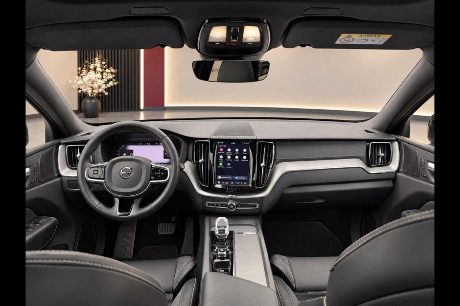 Volvo XC60 2.0 T8 PHEV 455PK AWD Plus Dark | SOH 97% | Pano | H/K Sound | Surround View | BTW
