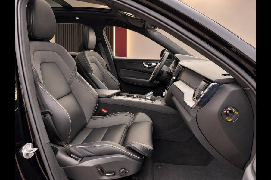 Volvo XC60 2.0 T8 PHEV 455PK AWD Plus Dark | SOH 97% | Pano | H/K Sound | Surround View | BTW