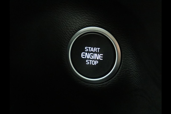 Volvo XC40 1.5 T4 Recharge Inscription Expression | SOh 85,2% | Trekhaak | Achteruitrij camera | Apple Carplay | Elektrische achterklep | Adaptieve cruise control |