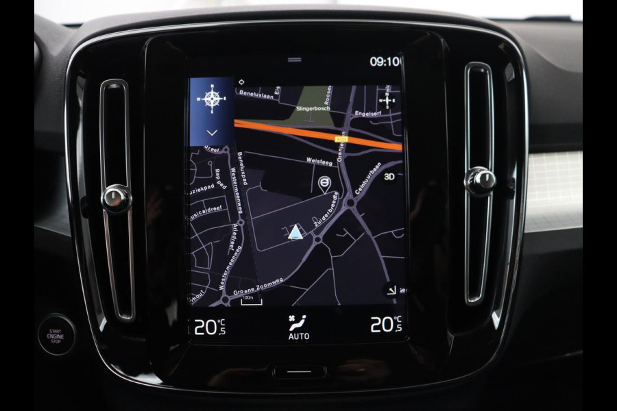 Volvo XC40 1.5 T4 Recharge Inscription Expression | SOh 85,2% | Trekhaak | Achteruitrij camera | Apple Carplay | Elektrische achterklep | Adaptieve cruise control |