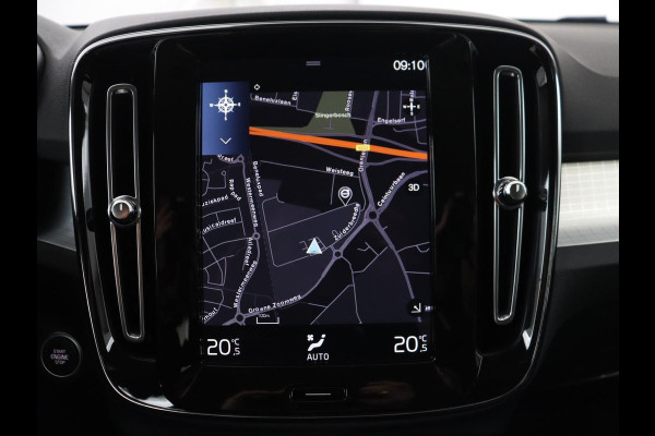 Volvo XC40 1.5 T4 Recharge Inscription Expression | SOh 85,2% | Trekhaak | Achteruitrij camera | Apple Carplay | Elektrische achterklep | Adaptieve cruise control |