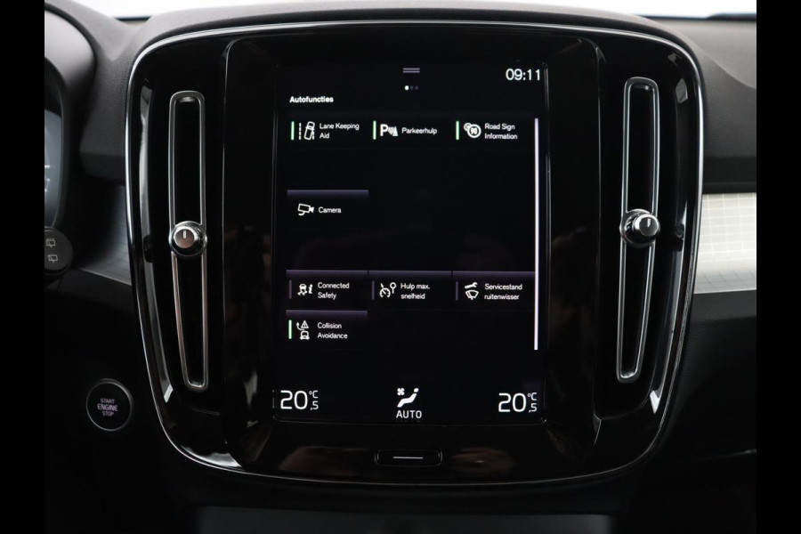 Volvo XC40 1.5 T4 Recharge Inscription Expression | SOh 85,2% | Trekhaak | Achteruitrij camera | Apple Carplay | Elektrische achterklep | Adaptieve cruise control |