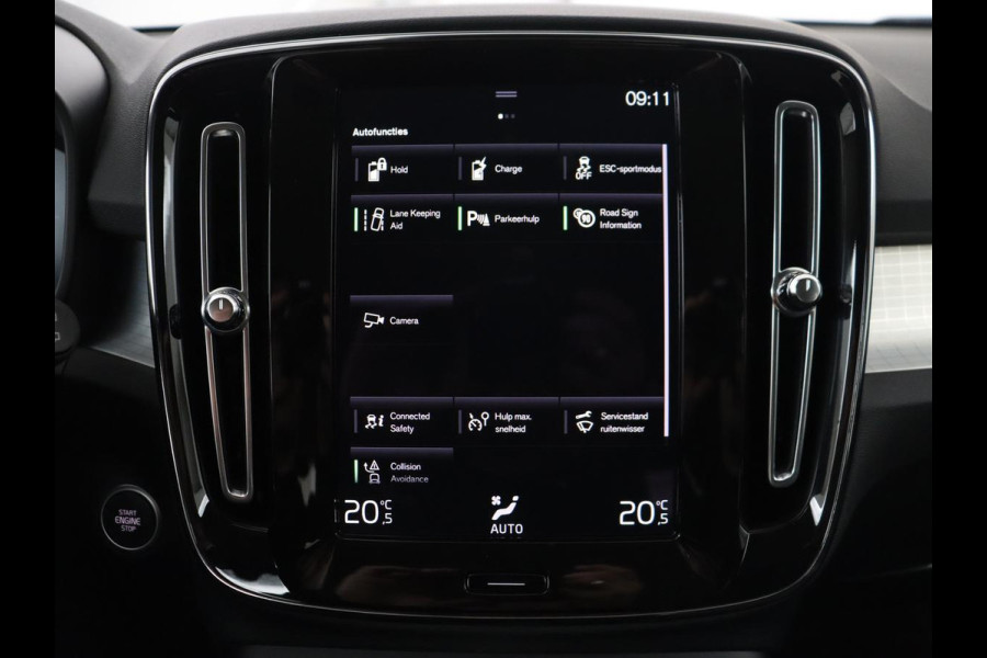 Volvo XC40 1.5 T4 Recharge Inscription Expression | SOh 85,2% | Trekhaak | Achteruitrij camera | Apple Carplay | Elektrische achterklep | Adaptieve cruise control |