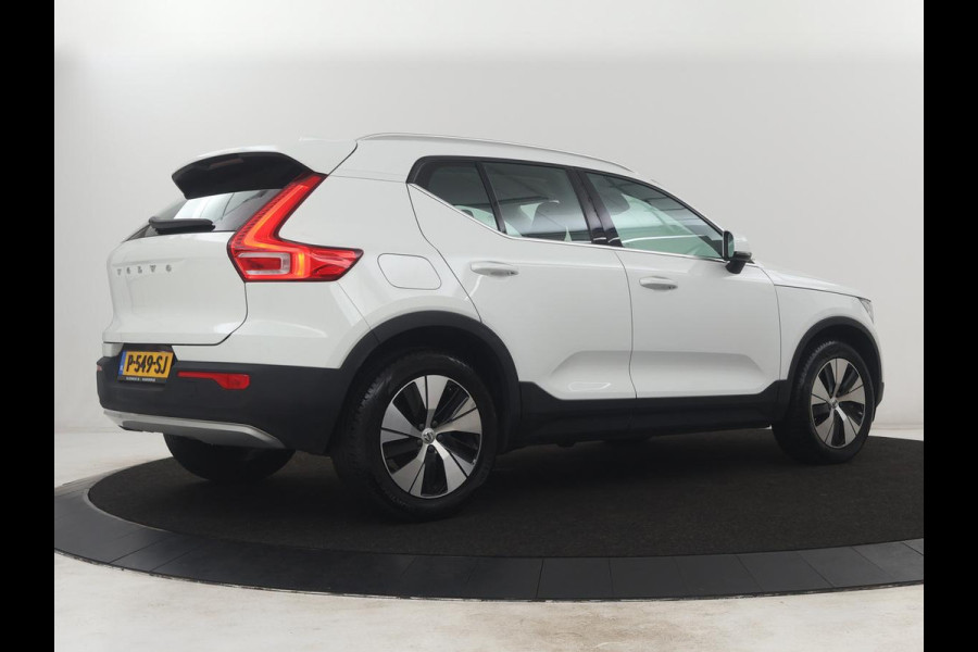Volvo XC40 1.5 T4 Recharge Inscription Expression | SOh 85,2% | Trekhaak | Achteruitrij camera | Apple Carplay | Elektrische achterklep | Adaptieve cruise control |