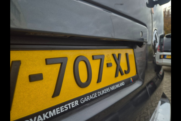 Volkswagen Transporter 2.0 TDI L2H1 DC 4Motion 204 Pk Highline Leder LMV 4WD Mooie bus!!