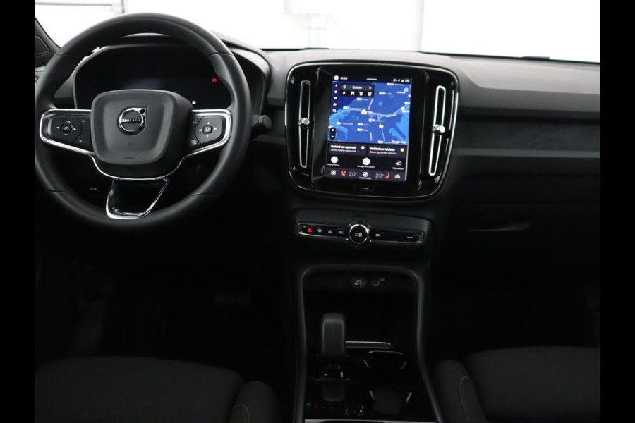 Volvo C40 Recharge Ultimate 69 kWh | SOH 92,2% | Trekhaak elektrisch uitklapbaar | 360 Camera | Navigatie | Apple CarPlay | Panoramadak