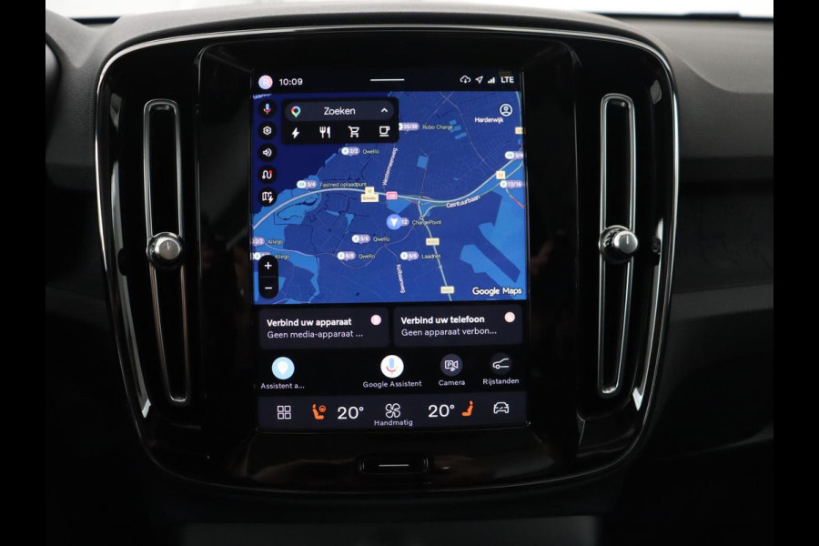 Volvo C40 Recharge Ultimate 69 kWh | SOH 92,2% | Trekhaak elektrisch uitklapbaar | 360 Camera | Navigatie | Apple CarPlay | Panoramadak