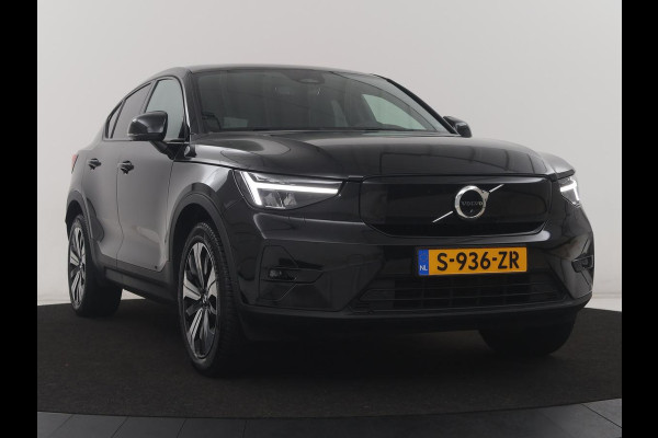 Volvo C40 Recharge Ultimate 69 kWh | SOH 92,2% | Trekhaak elektrisch uitklapbaar | 360 Camera | Navigatie | Apple CarPlay | Panoramadak